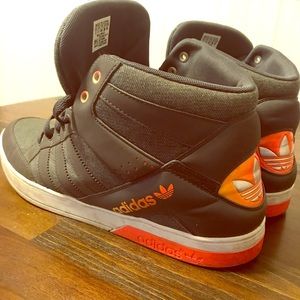 Men’s Adidas high tops!!!!